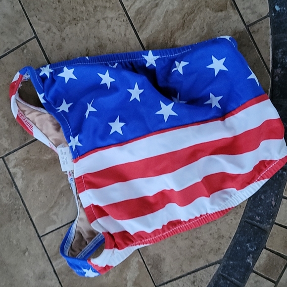 On the Beach.  American flag bikini. 5/6 - Picture 8 of 8